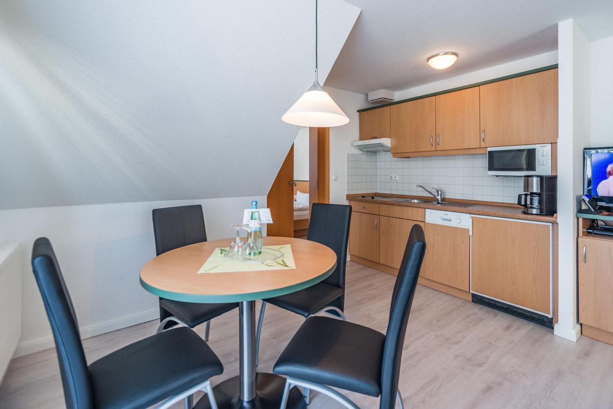 Am Weststrand Apartmenthaus Waldeck Ostseebad Kühlungsborn 외부 사진