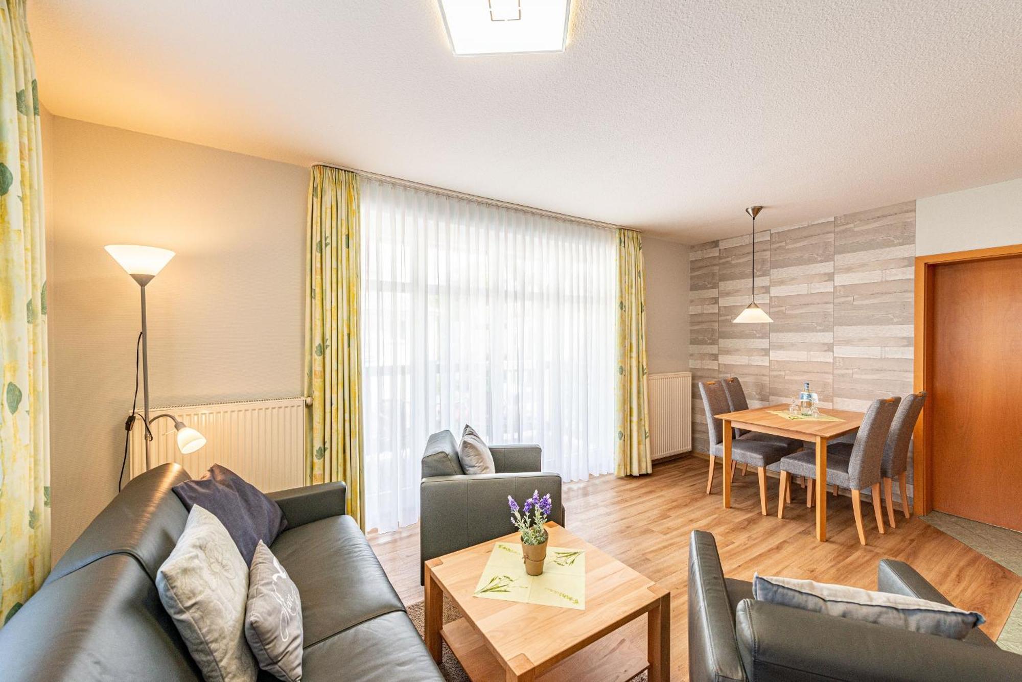 Am Weststrand Apartmenthaus Waldeck Ostseebad Kühlungsborn 외부 사진